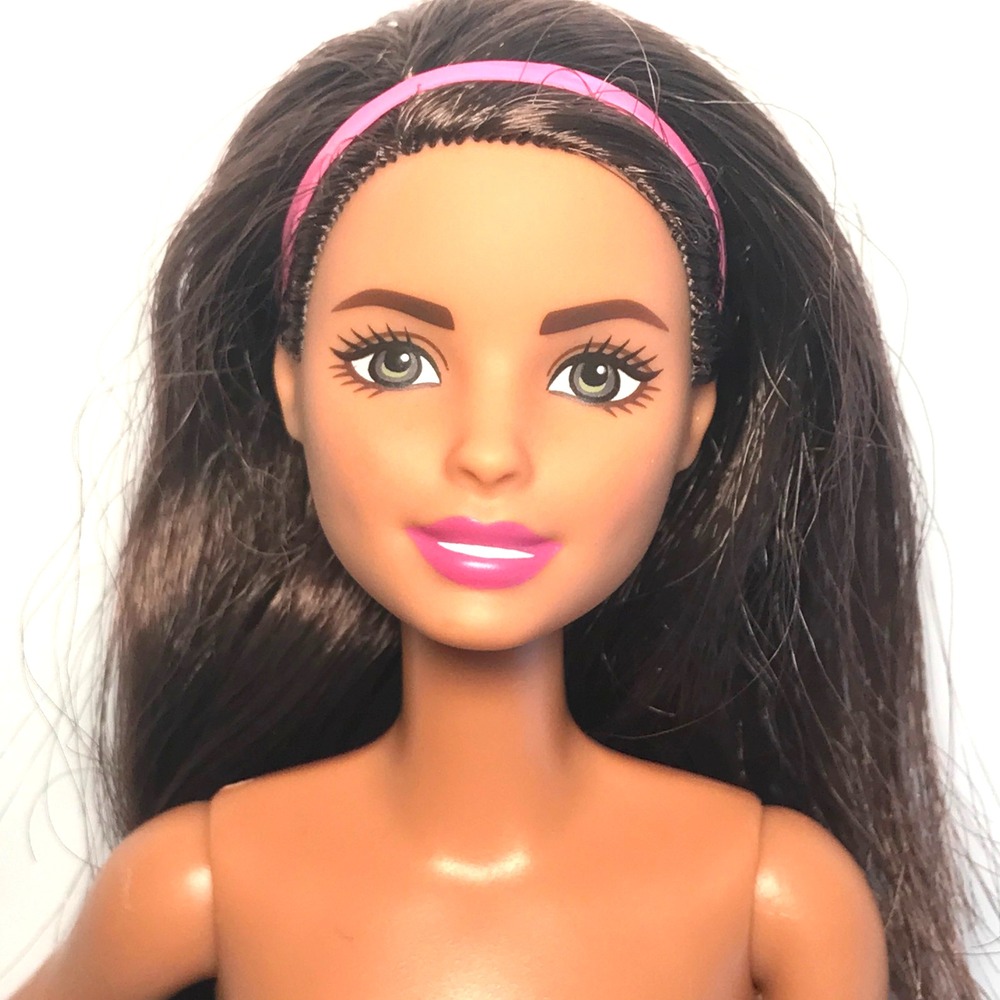 Nude Barbie 2023 Pet Adoption Set Brown Hair & Eyes Neysa Face HKD86 Doll